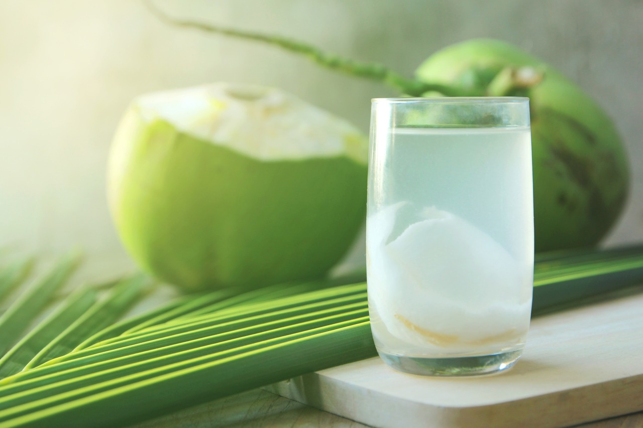 “Examining the Benefits of Coconut Water for Diabetes – HealthifyMe”